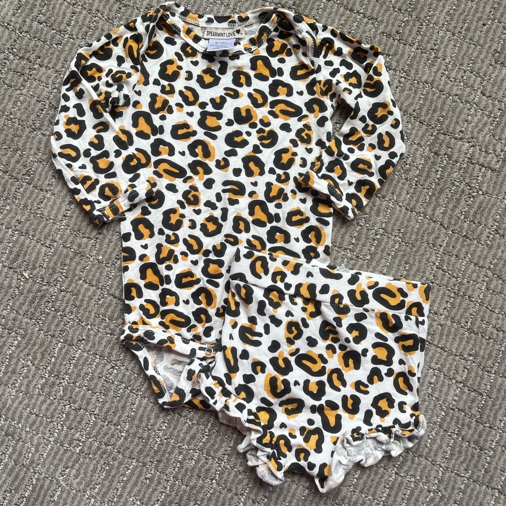 6-12M Spearmint Love bamboo set